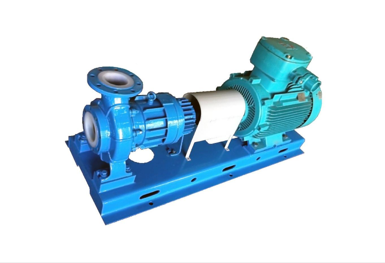 Self priming pump